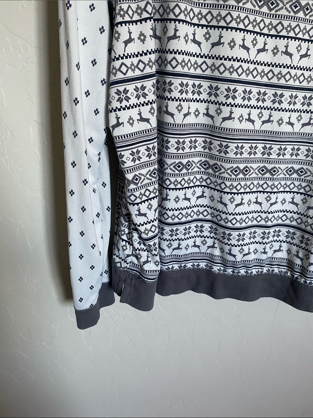 Secret Treasures Women's Fair Isle Knit Sleepwear Top Crew Neck Long Sleeve XL - Picture 3 of 5